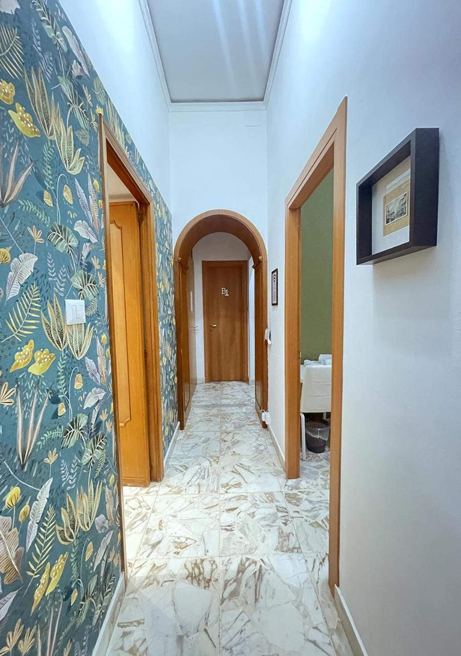 Mi Casa Tu Casa - Guest House Катанія Екстер'єр фото