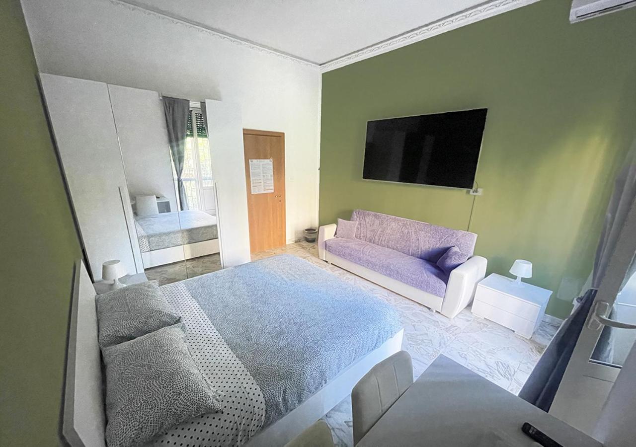 Mi Casa Tu Casa - Guest House Катанія Екстер'єр фото