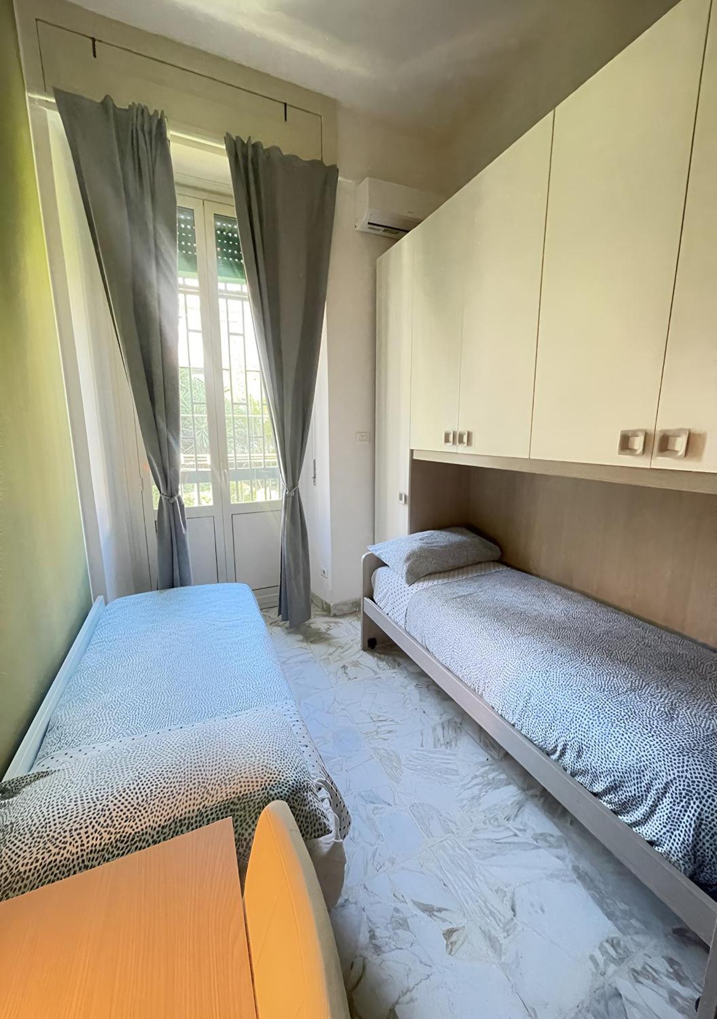 Mi Casa Tu Casa - Guest House Катанія Екстер'єр фото